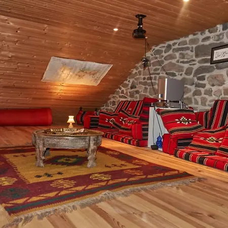 Ferme De Chaudeyrac Villa